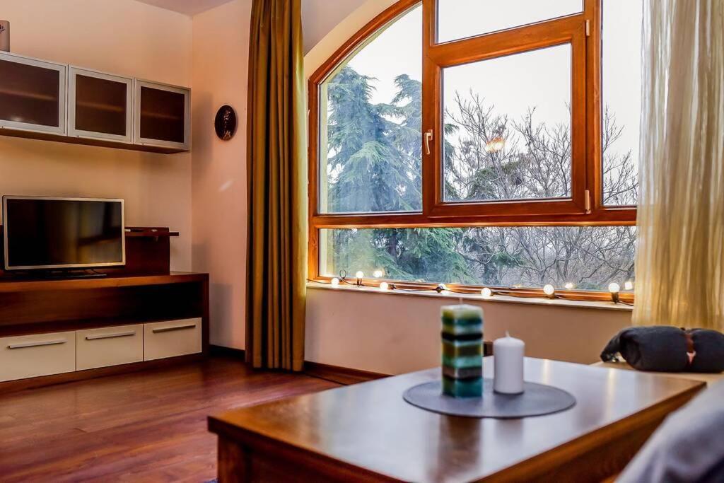 Sea View Apartment Next To Sea Garden And Beach Varna Exterior foto